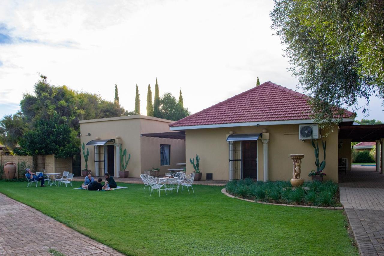 Toscana Estate Bloemfontein Exterior foto